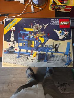 Lego 6971 inter-galactic command base New in box