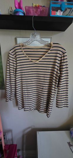 Vintage-style striped V-neck long sleeve top - Size M