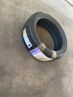 Goodyear Eagle Sport All-Season 245/45R20 103W XL Tire