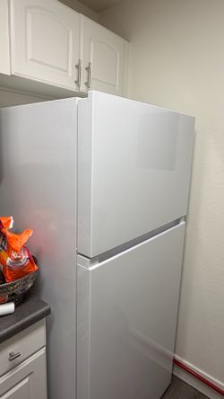 Mora white fridge