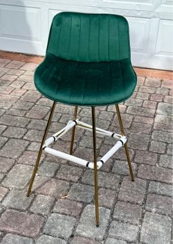 ⭕️ Green Velvet Swivel Bar Stool Gold Metal Frame – New