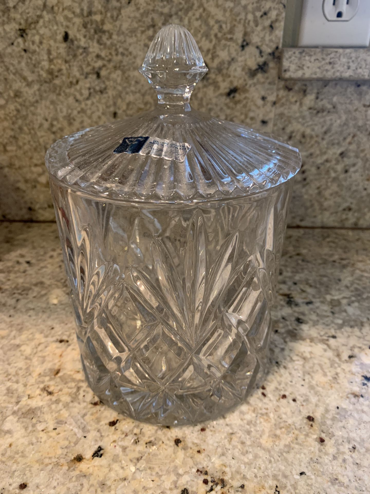 Vintage Lead Crystal Biscuit Jar.