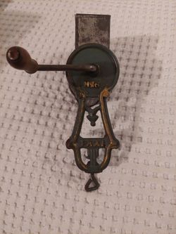 Vintage cast iron Table Grater