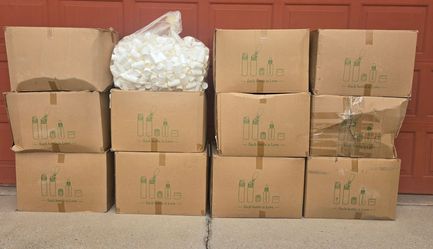 NEW Approx 4000 120cc White Bottles w/ Lids