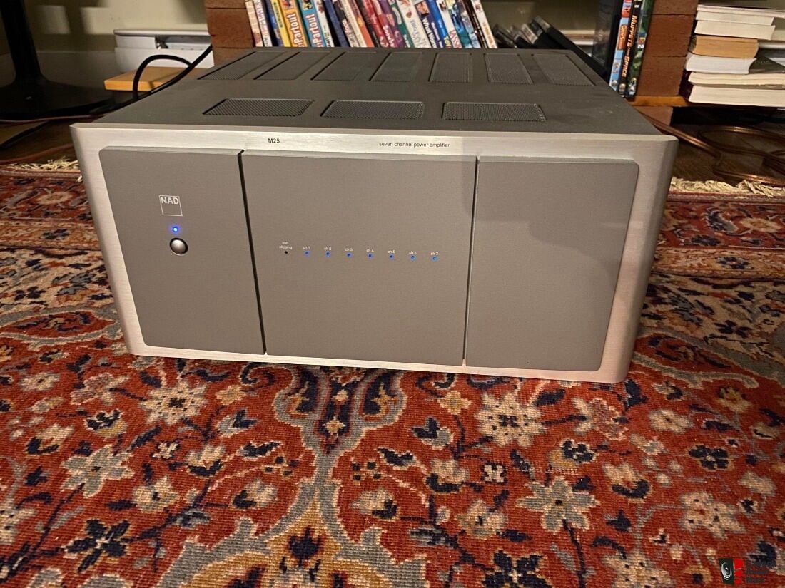 NAD M25 Amplifier