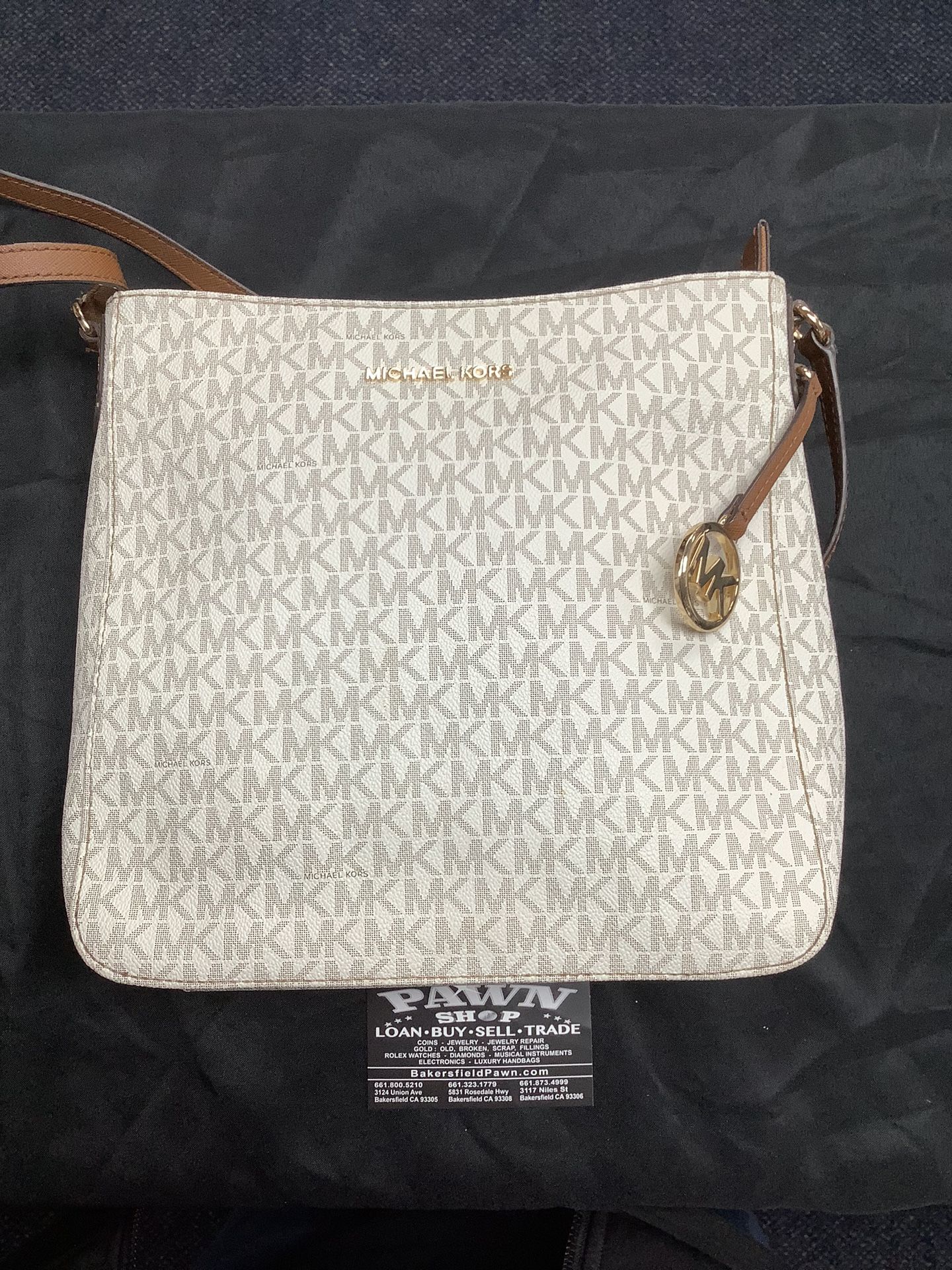 Michael Kors Messenger Bags