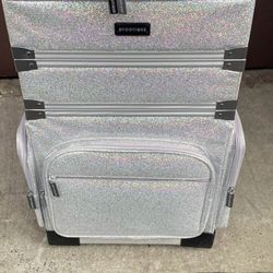 Byootique Rolling Makeup Case Glittery silver