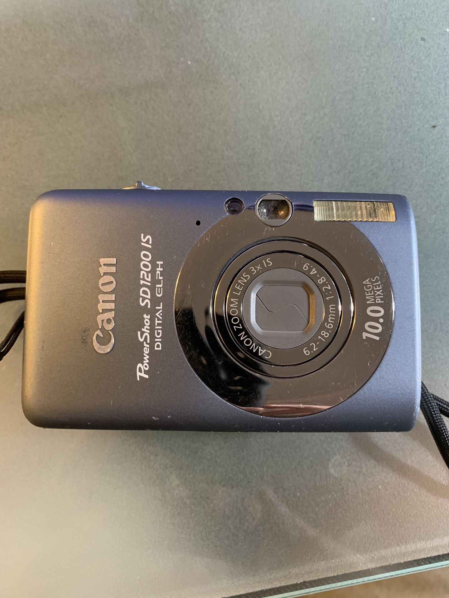Canon Powershot SD 1200 IS Camera