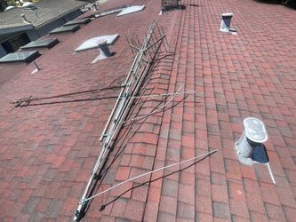 Used roof mount antenna