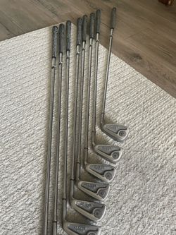 Rh iron set golf clubs