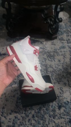 Air Jordan 4 Valentine’s Day