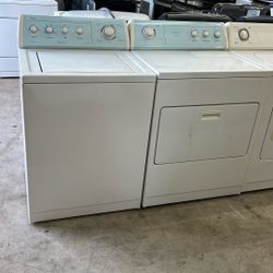 Set Whirlpool Washer And Dryer 