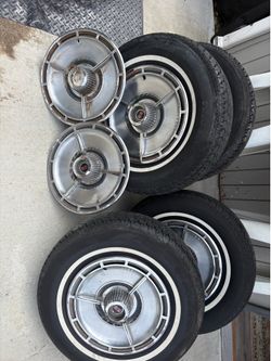 Impala hubcap 64