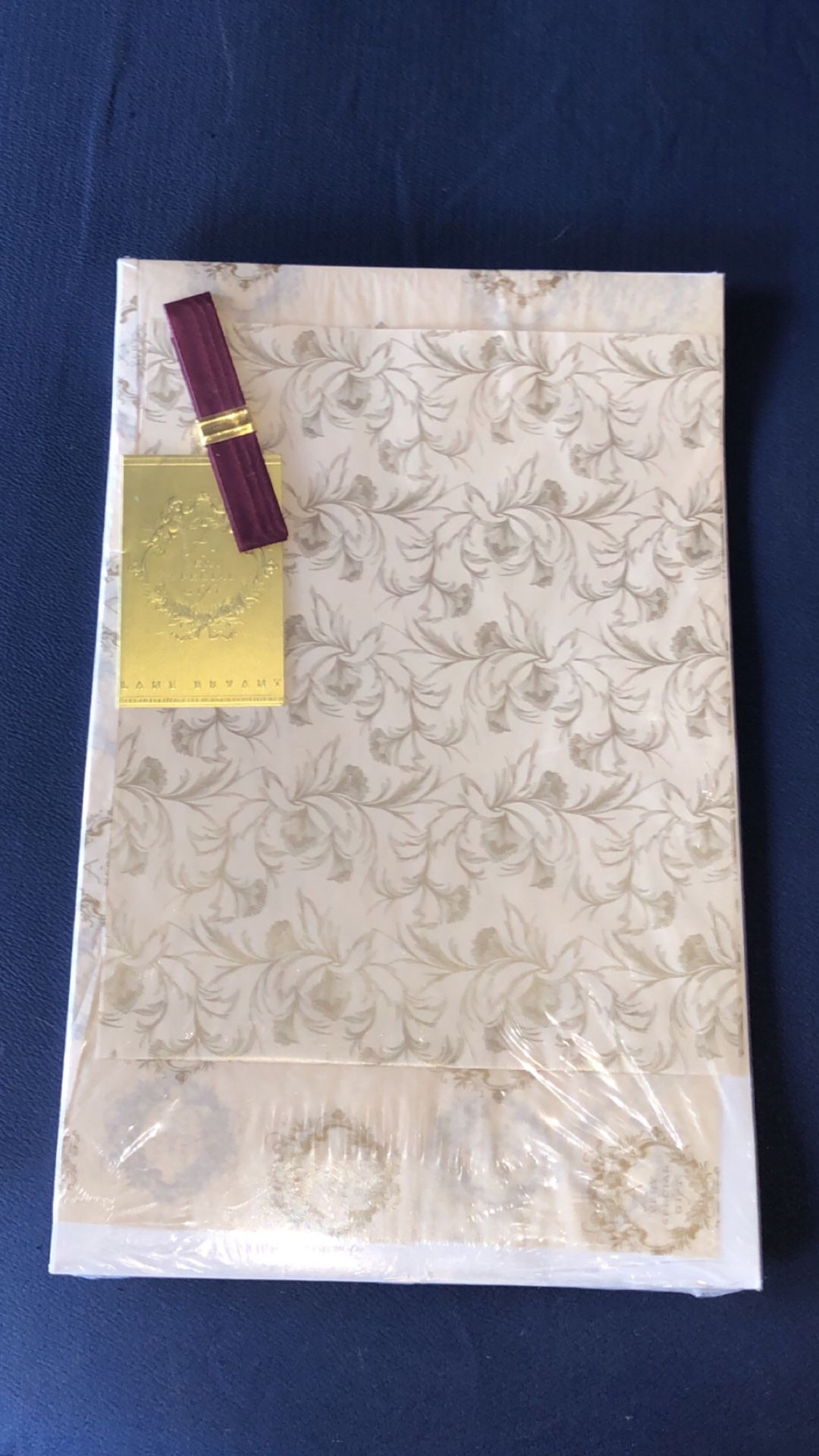 VINTAGE NEVER USED IN PACKAGE COMPLETE GIFT KIT LANE BRYANT FIFTH AVENUE ALL IN ONE BEAUTIFUL