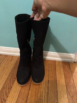 Like New Dolce Vita Boots size 8