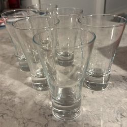 Dessert glasses