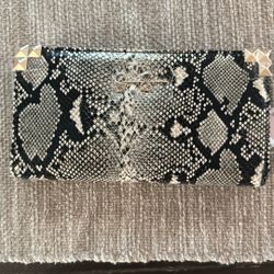 Jessica Simpson’s wallet
