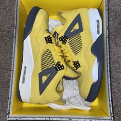 Air Jordan 4 