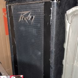 Peavey Speakers Older But Still Rock Show signs Of Use