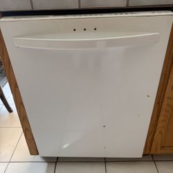 Kenmore Dishwasher White Color