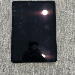 11 Inch iPad Air M1 