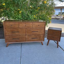 MCM Style 2 Piece Dresser Set ( Can Deliver For $10 )