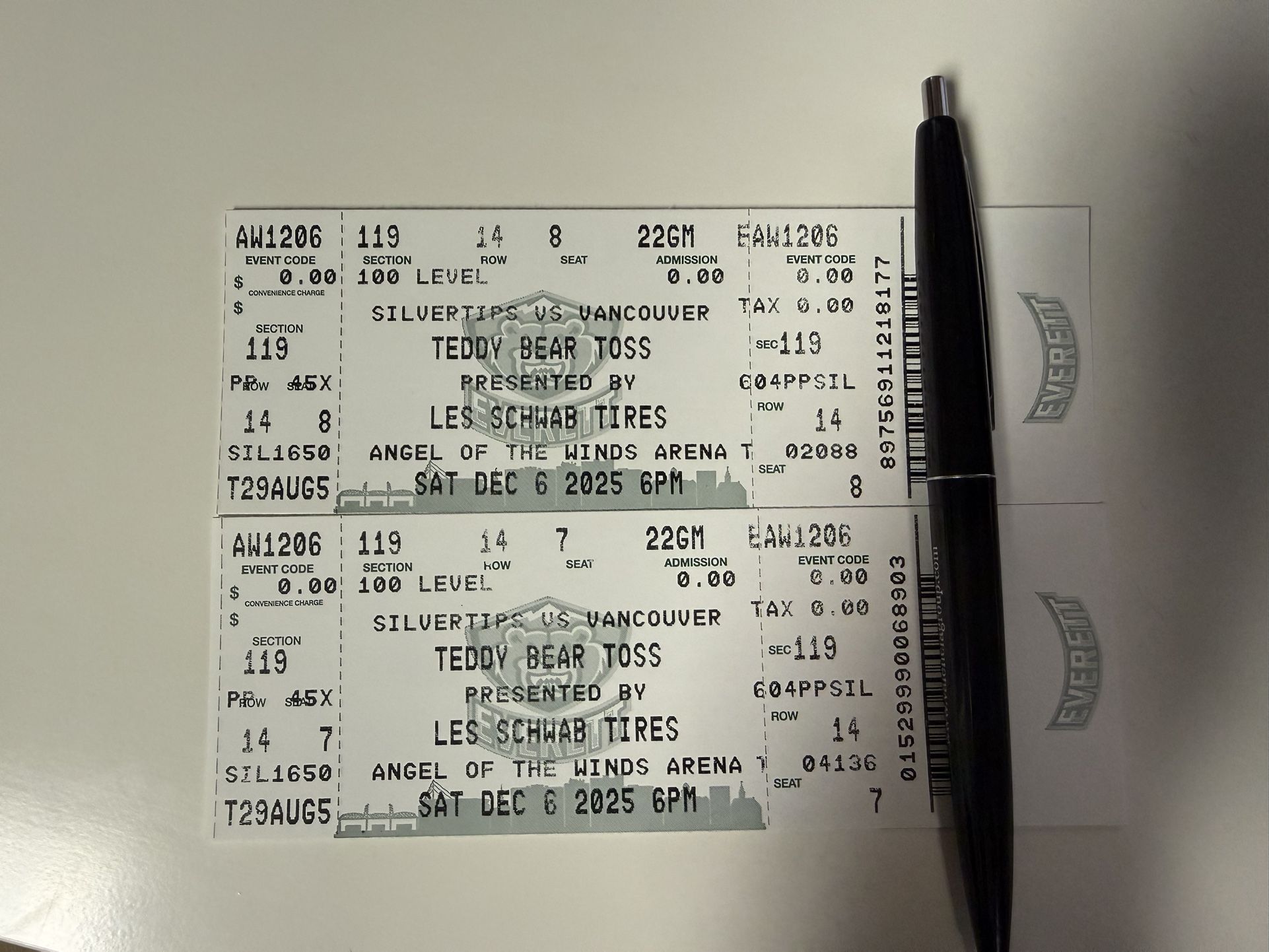 Everett silvertips - 2 Tickets - Sat, dec 6