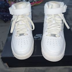 Air Force 1 Size 9