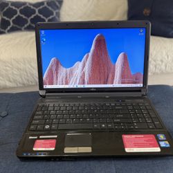 Laptop, Charger, Mouse, Keyboard and Bag