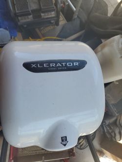 Xlerator hand Dryer commercial