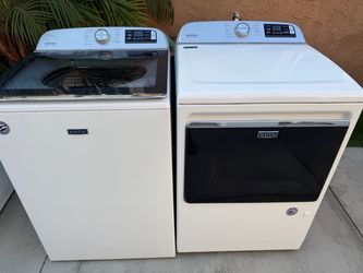 Maytag Washer and Dryer Set