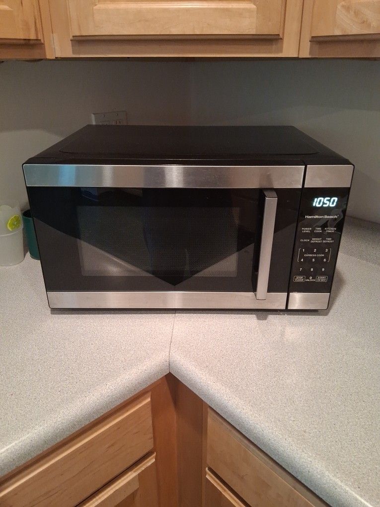 Hamilton Beach Microwave 