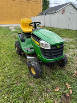 John Deere Lawnmower