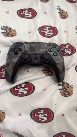 PS5 controller