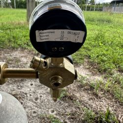 CO2 Tanks 
