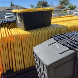 23 gallons Storage Containers $10 Each Binds