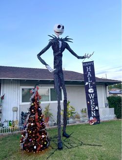 13 ft. Giant-Sized Animated LED Jack Skellington