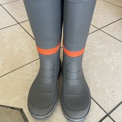 Deck-BOSS Boots Brand New