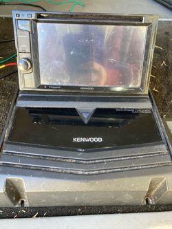 Kenwood Double Din Screen and Amp
