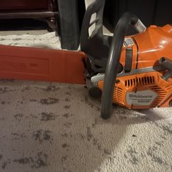 Chainsaw