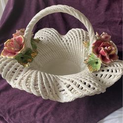 Capodimonte Weaved Fruit Basket
