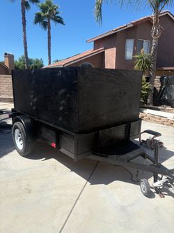 Utility trailer 5x8x4 PINK in my name  with NEW LED lights semi new  tires