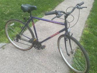 Trek 700 multitrack