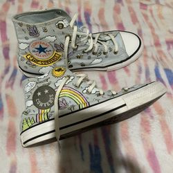 Girls Converse