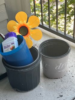 Gardening pots and garden tools