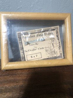 “An Other Fine Picture Frame “ From Creative Circle 