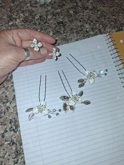 Hair accessories