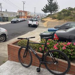 Aventon Cordoba fixed gear bike 
