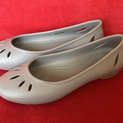Crocs Kelli Ballet Flats GREY WOMENS SHOES Size 11 ‼️ NEW - NO BOX ‼️