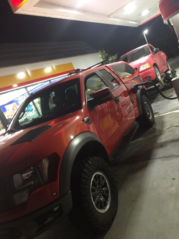 Ford Raptor SnugTop camper shell